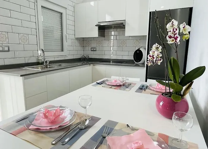 La Casita De La Pared *